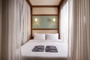 One Bedroom Emperor Suite