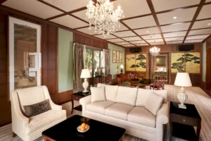 One Bedroom Emperor Suite