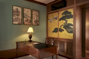 One Bedroom Emperor Suite
