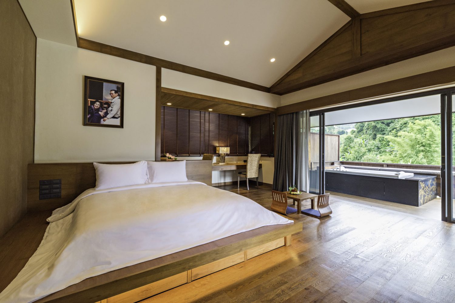 One Bedroom Royal Residence 1 | Onsen @ Moncham | A Cultural Retreat