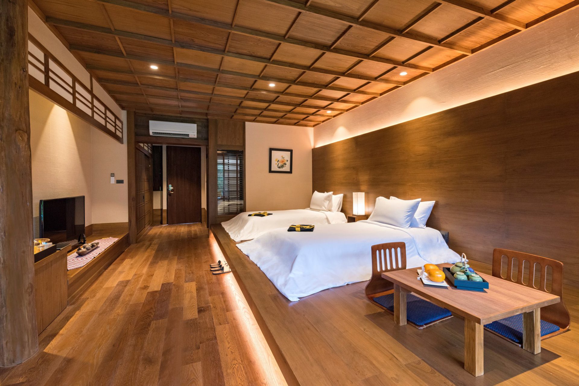 2-Bedroom Grand Terrace Suite
