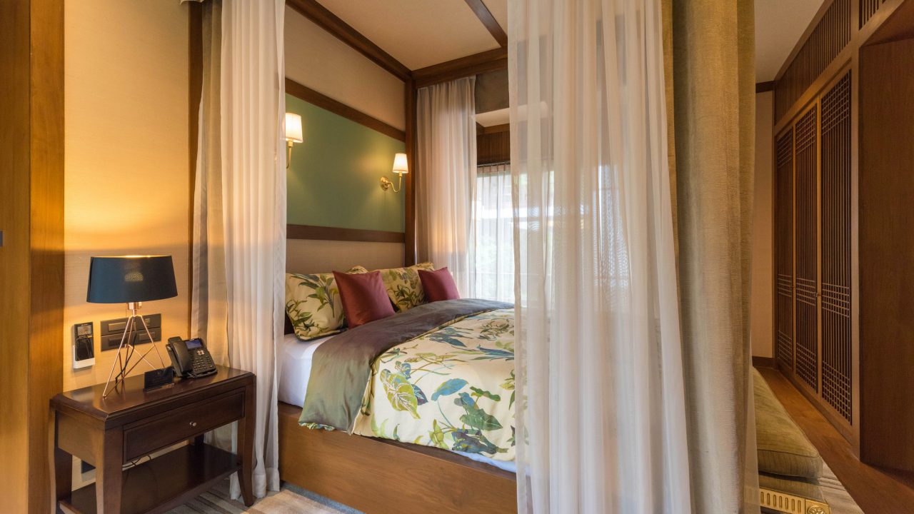 Two Bedroom Emperor Suite 10 2-Bedroom Emperor Suite