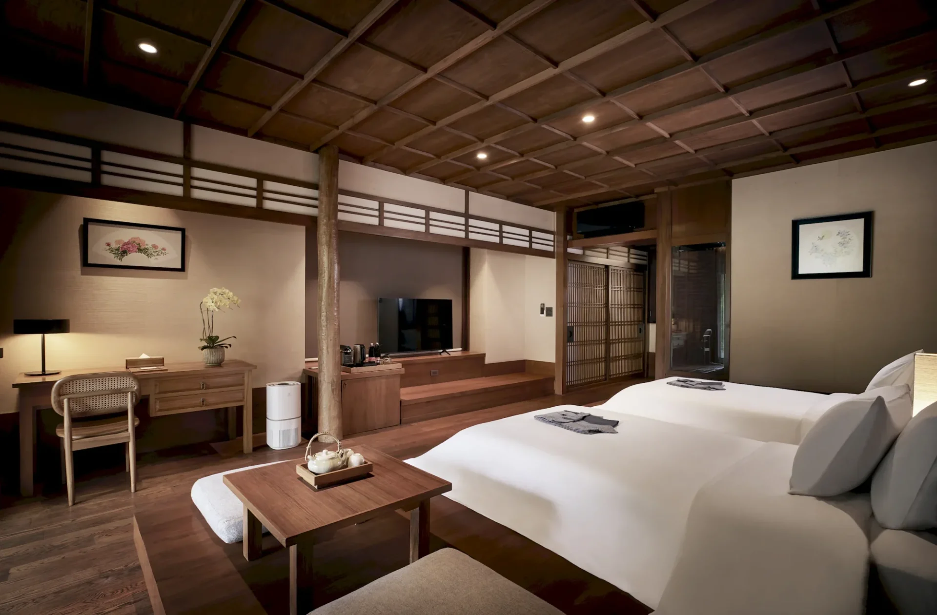 Grand Terrace Suite