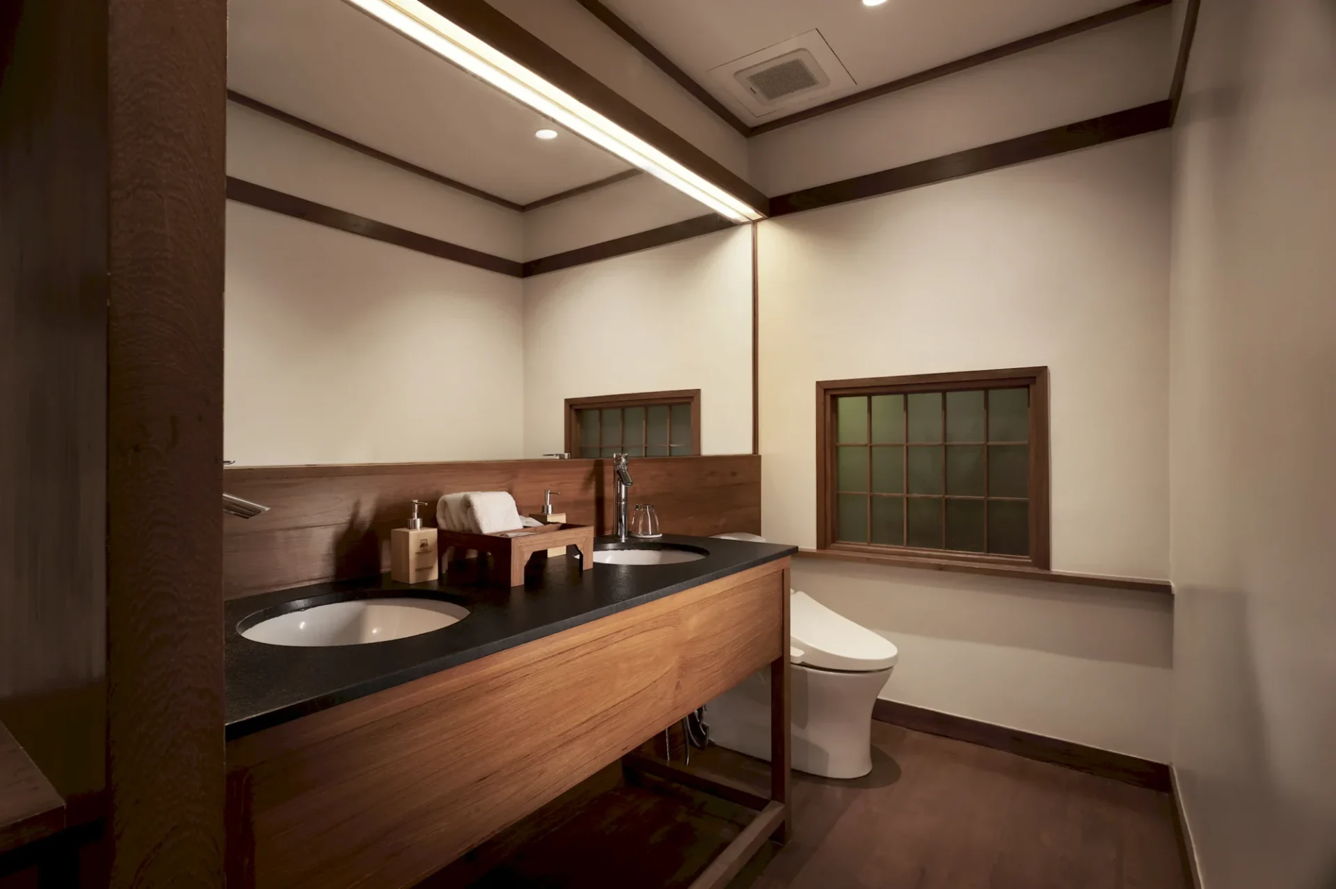 Imperial Tatami Onsen Suite